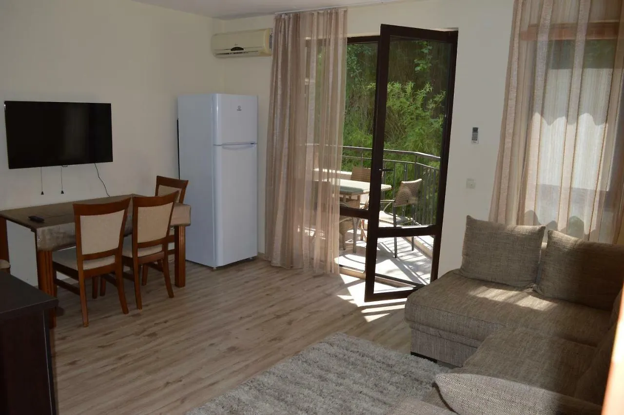 Apart Complex Amphora Palace Golden Sands Aparthotel
